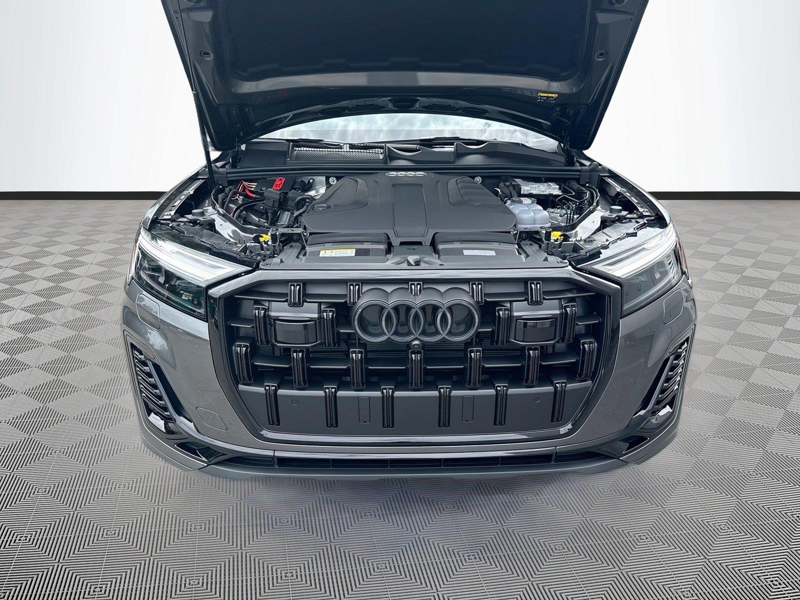 2026 Audi Q7 Premium