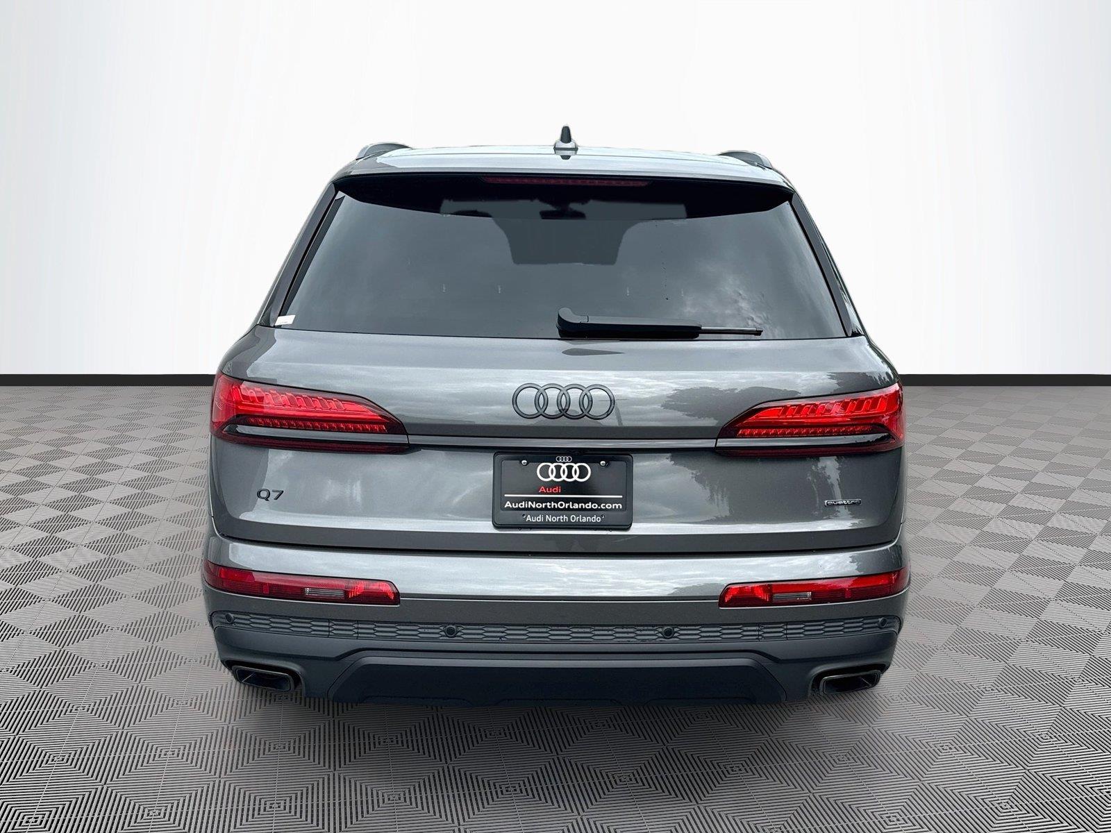 2026 Audi Q7 Premium