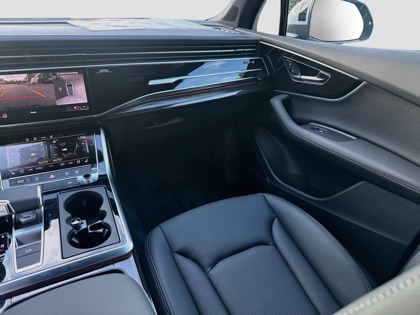 2026 Audi Q7 Premium Plus