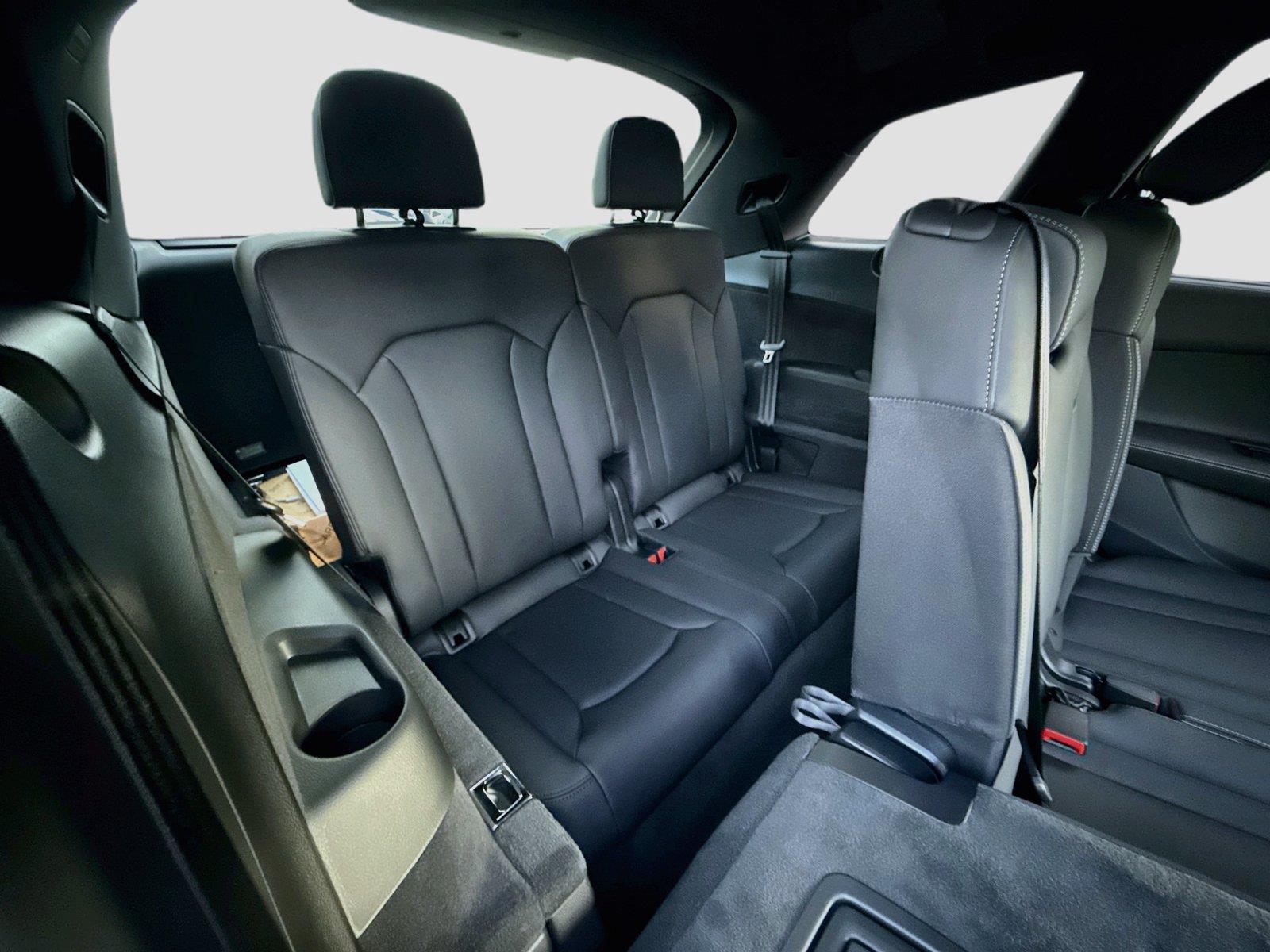 2026 Audi Q7 Premium Plus