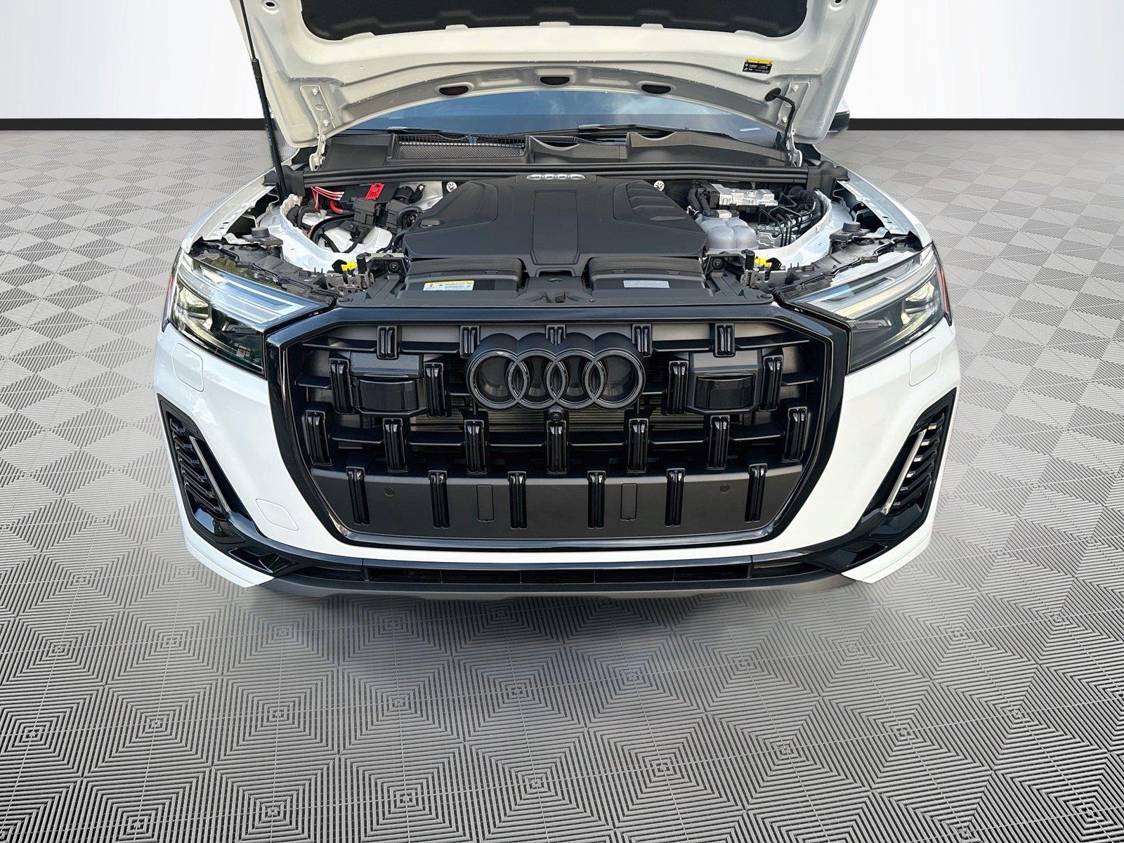 2026 Audi Q7 Premium Plus