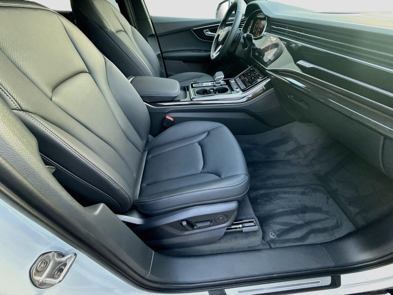 2026 Audi Q7 Premium Plus