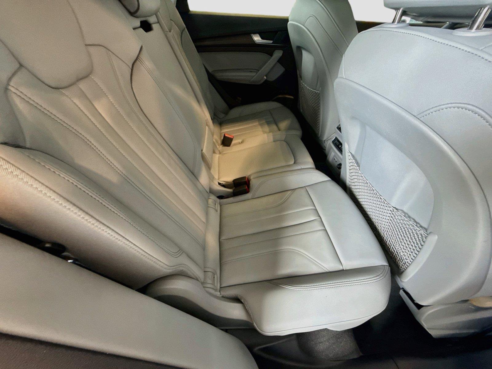 2024 Audi Q5 S line Premium Plus