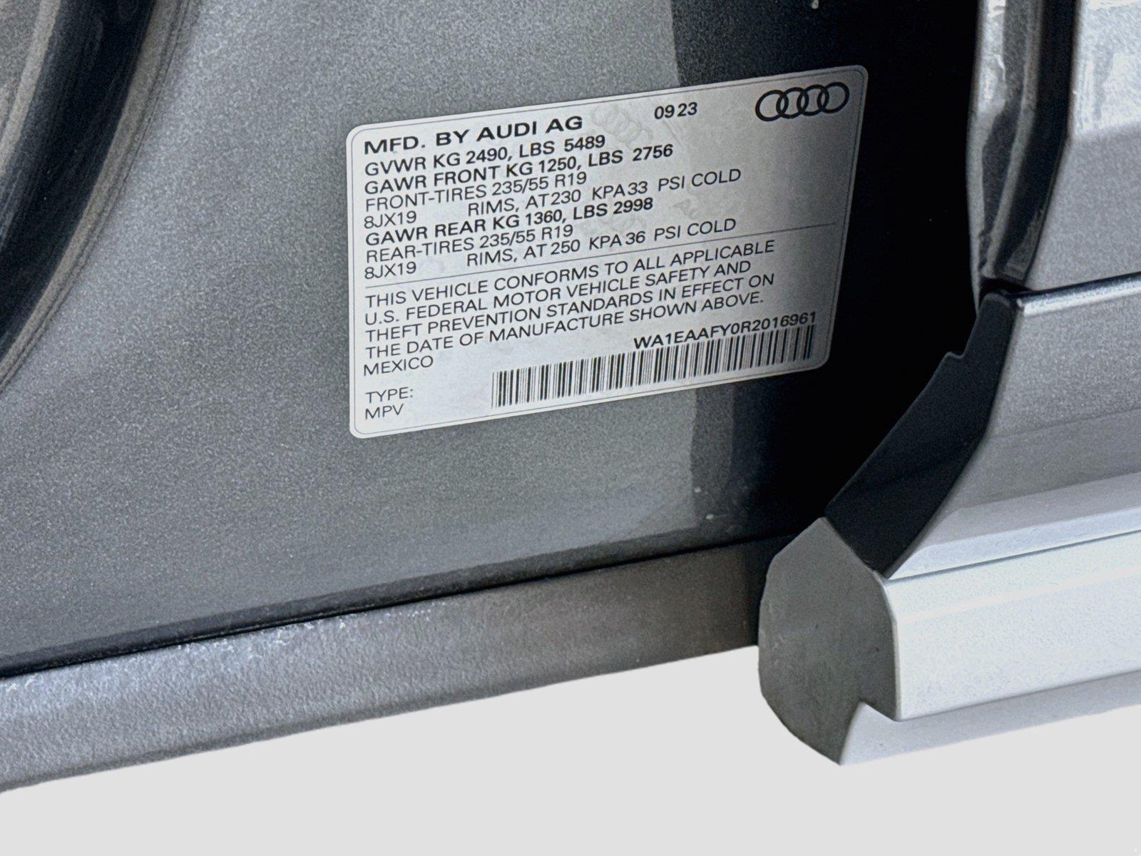 2024 Audi Q5 S line Premium Plus