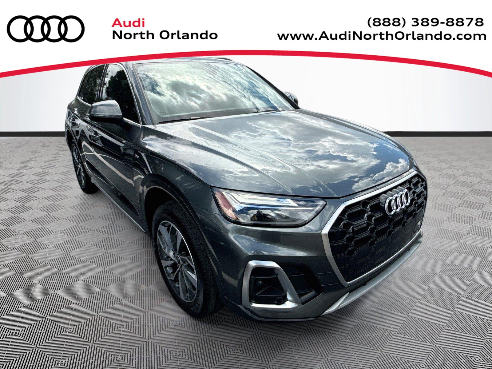 2024 Audi Q5 S line Premium Plus