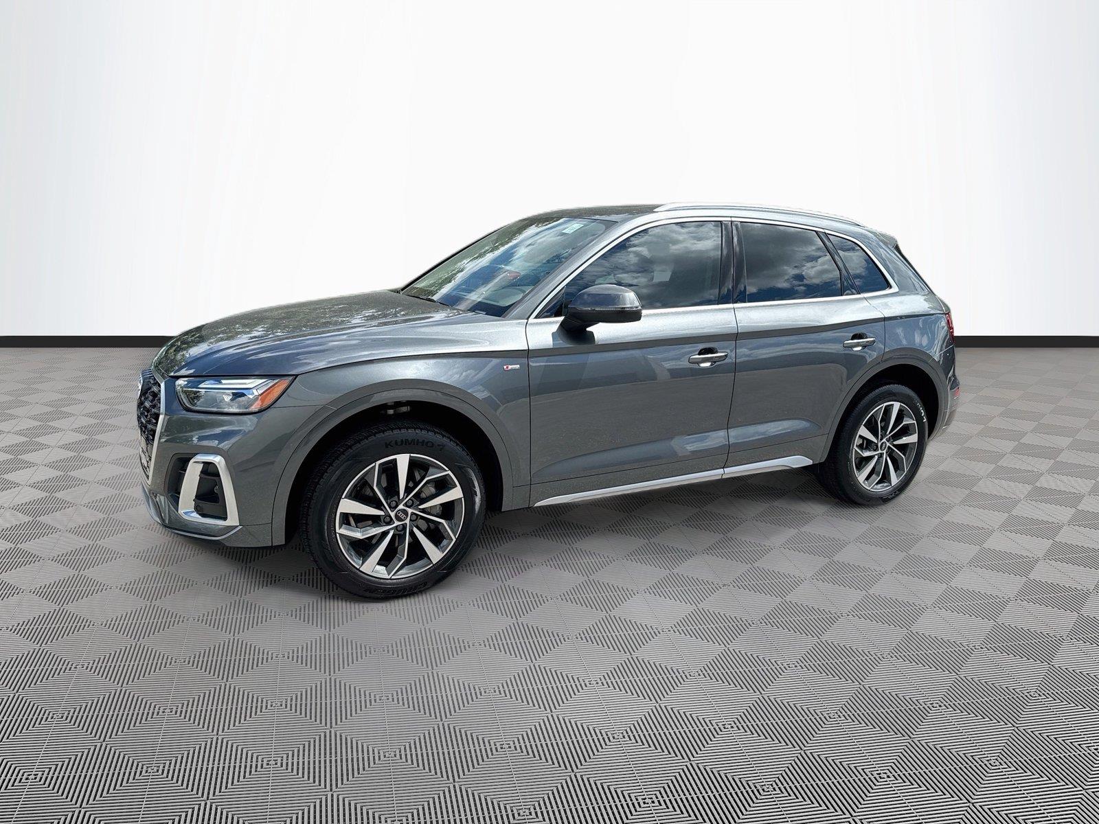 2024 Audi Q5 S line Premium Plus