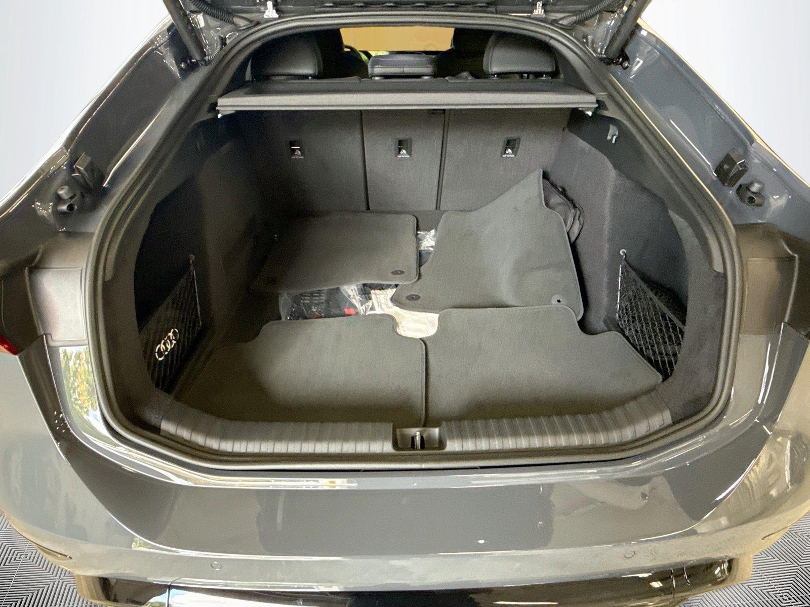 2027 Audi S6 e-tron Premium Plus