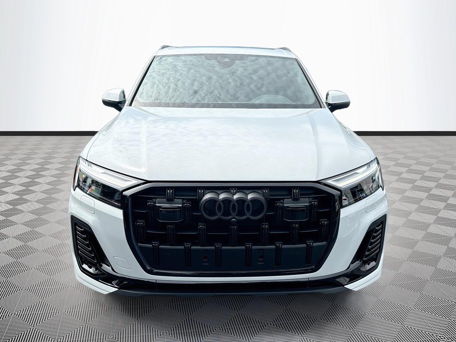 2026 Audi Q7 Premium Plus