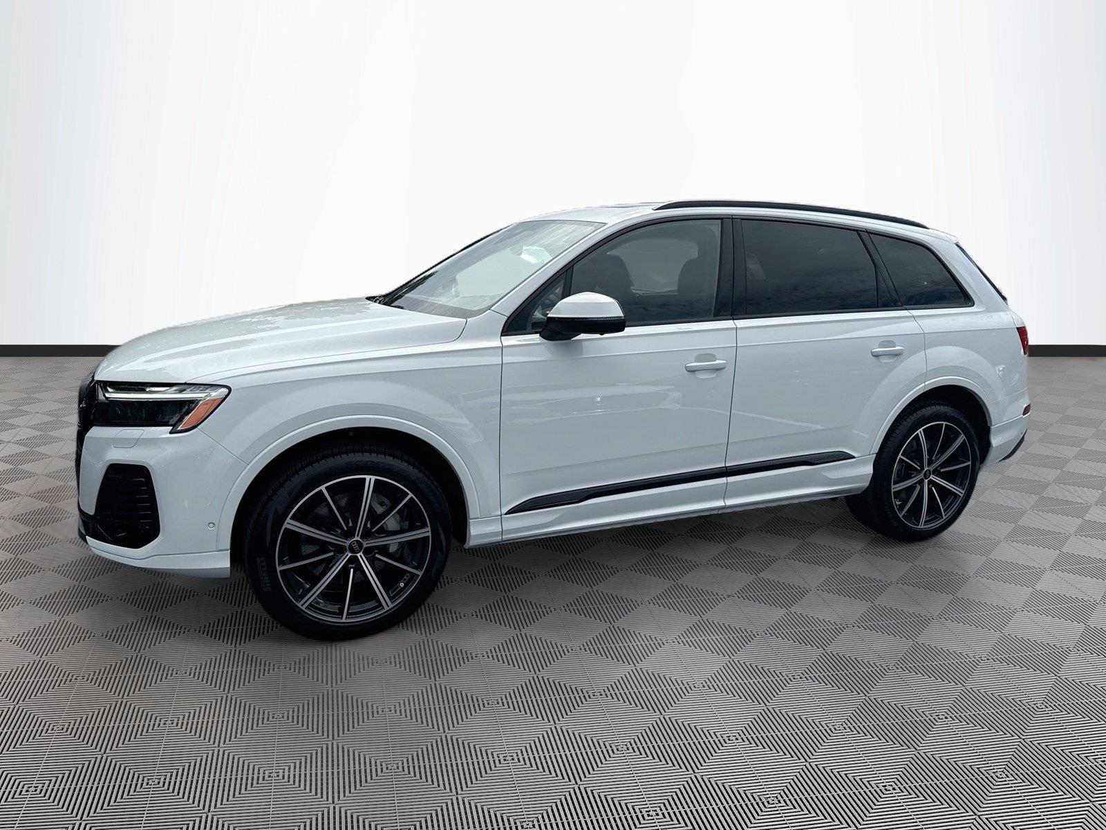 2026 Audi Q7 Premium Plus