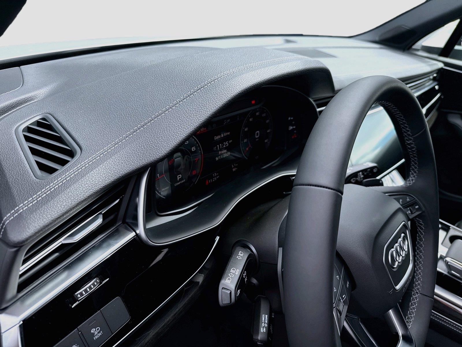 2026 Audi Q7 Premium Plus