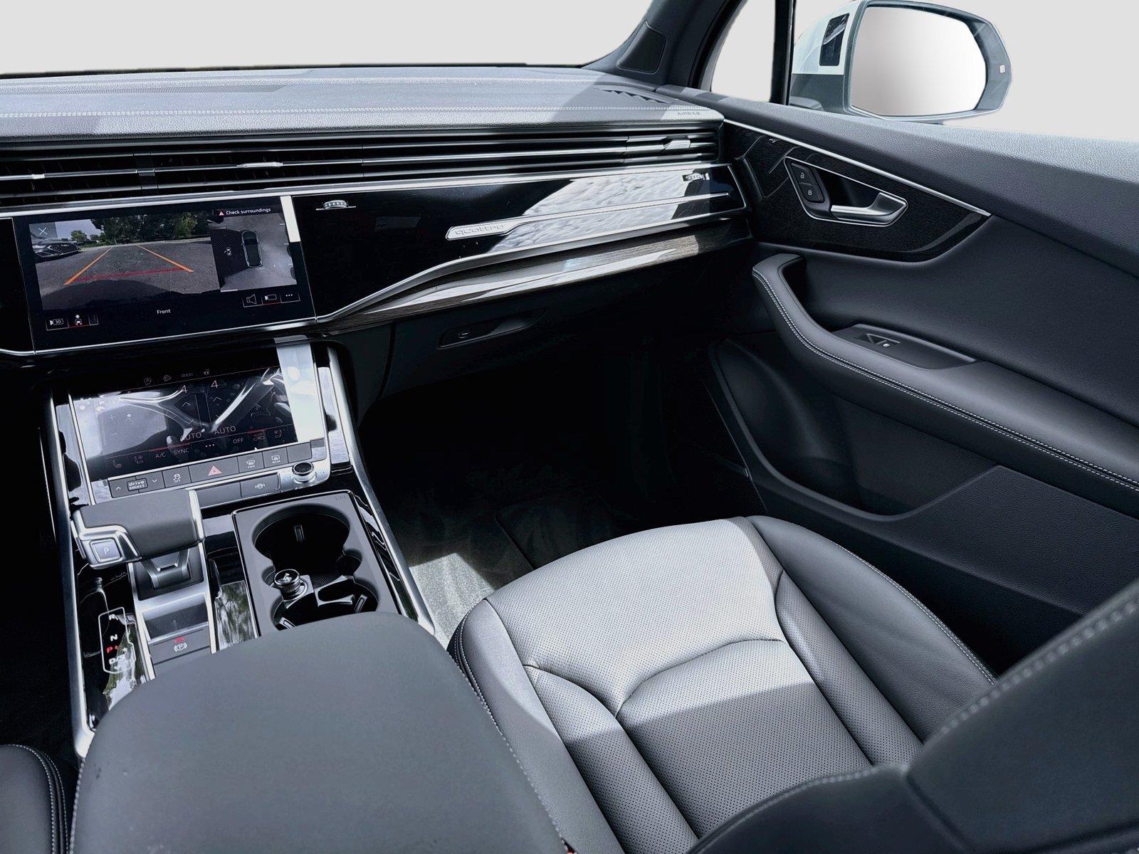 2026 Audi Q7 Premium Plus