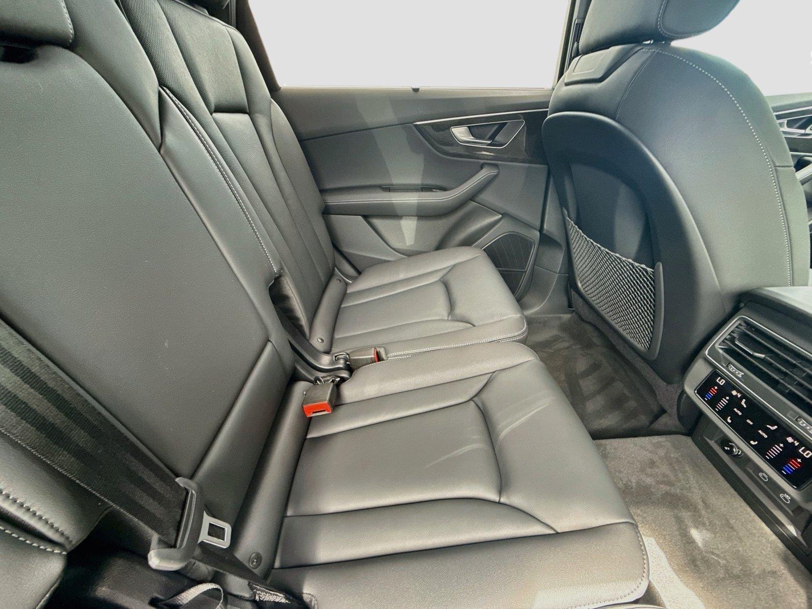 2026 Audi Q7 Premium Plus
