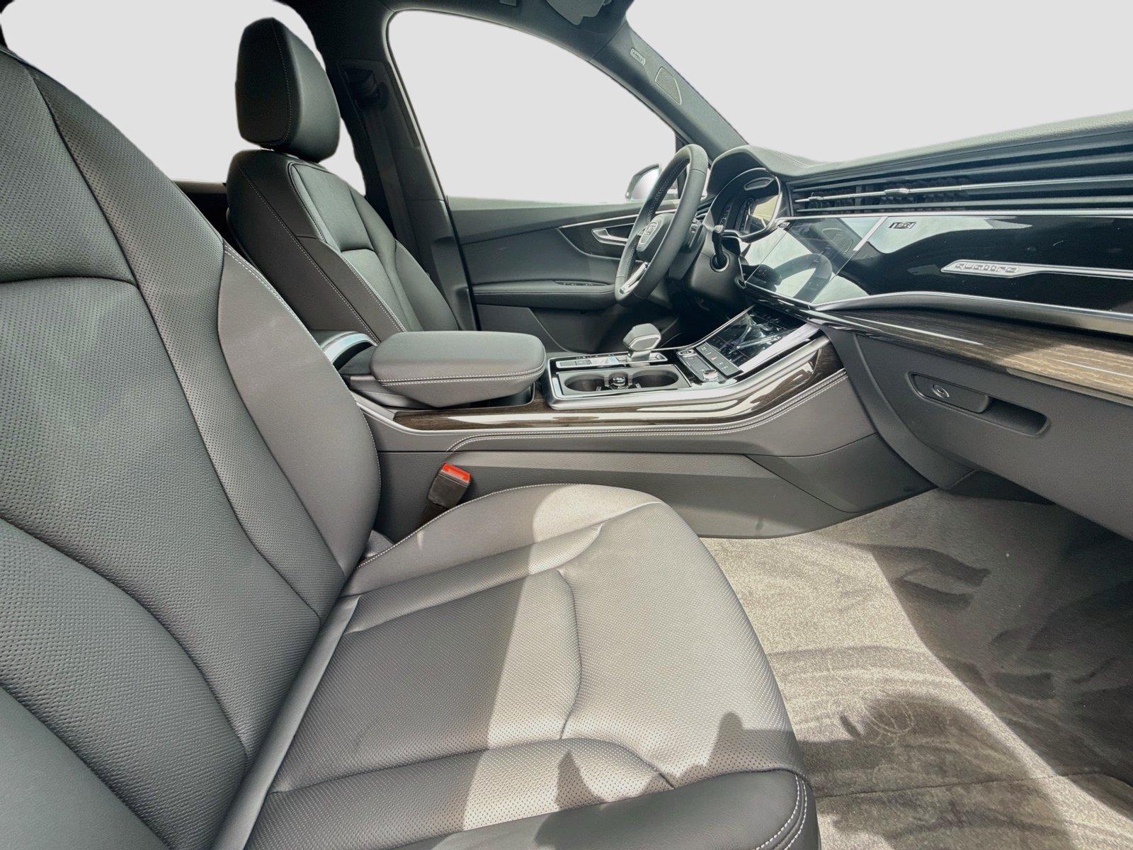 2026 Audi Q7 Premium Plus