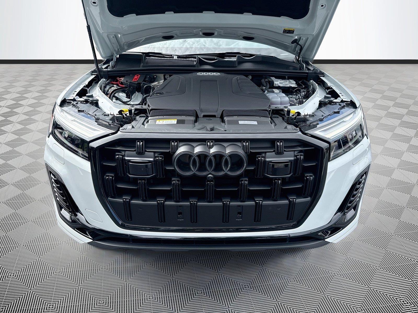 2026 Audi Q7 Premium Plus