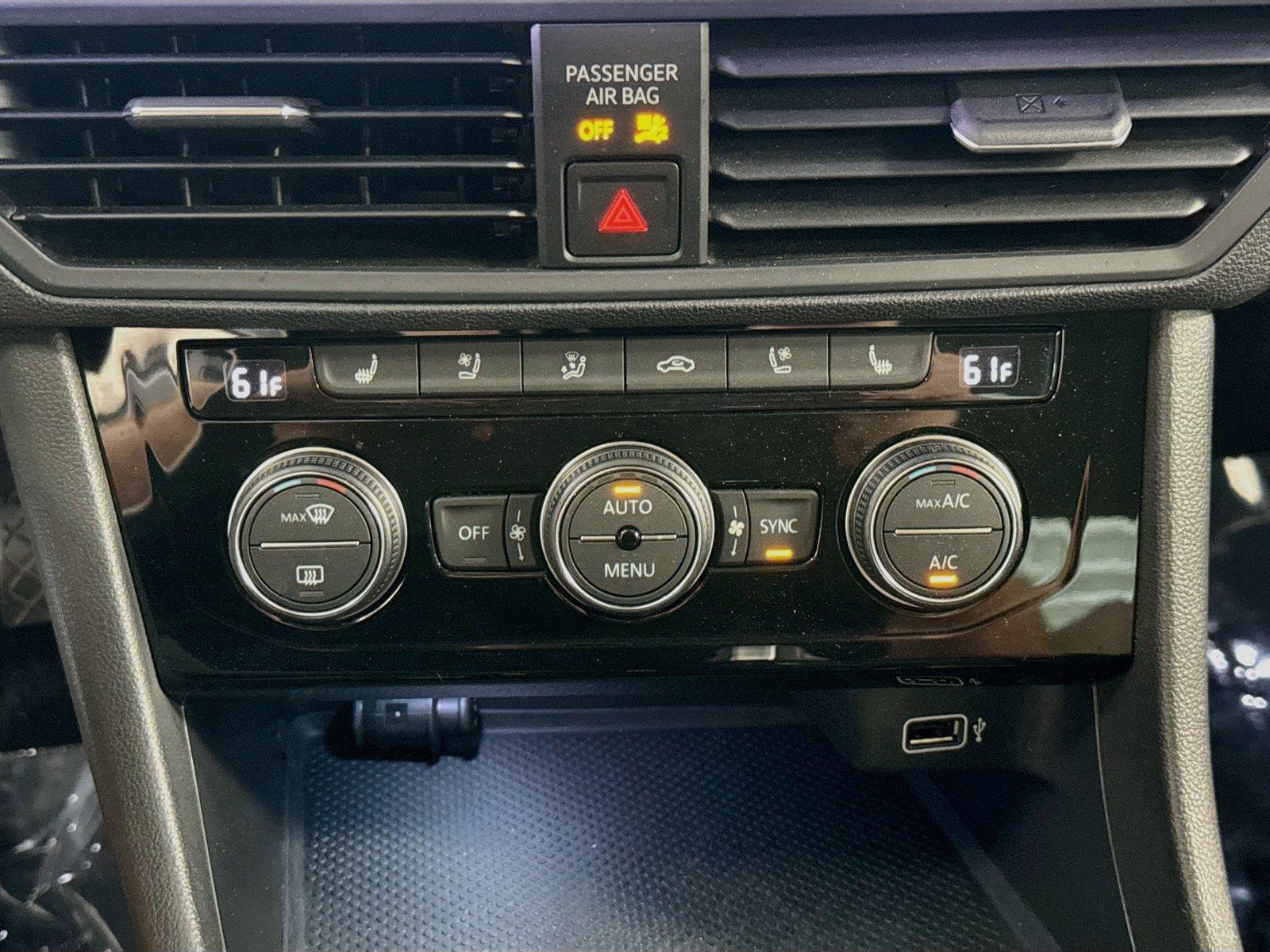 2019 Volkswagen Jetta SEL Premium
