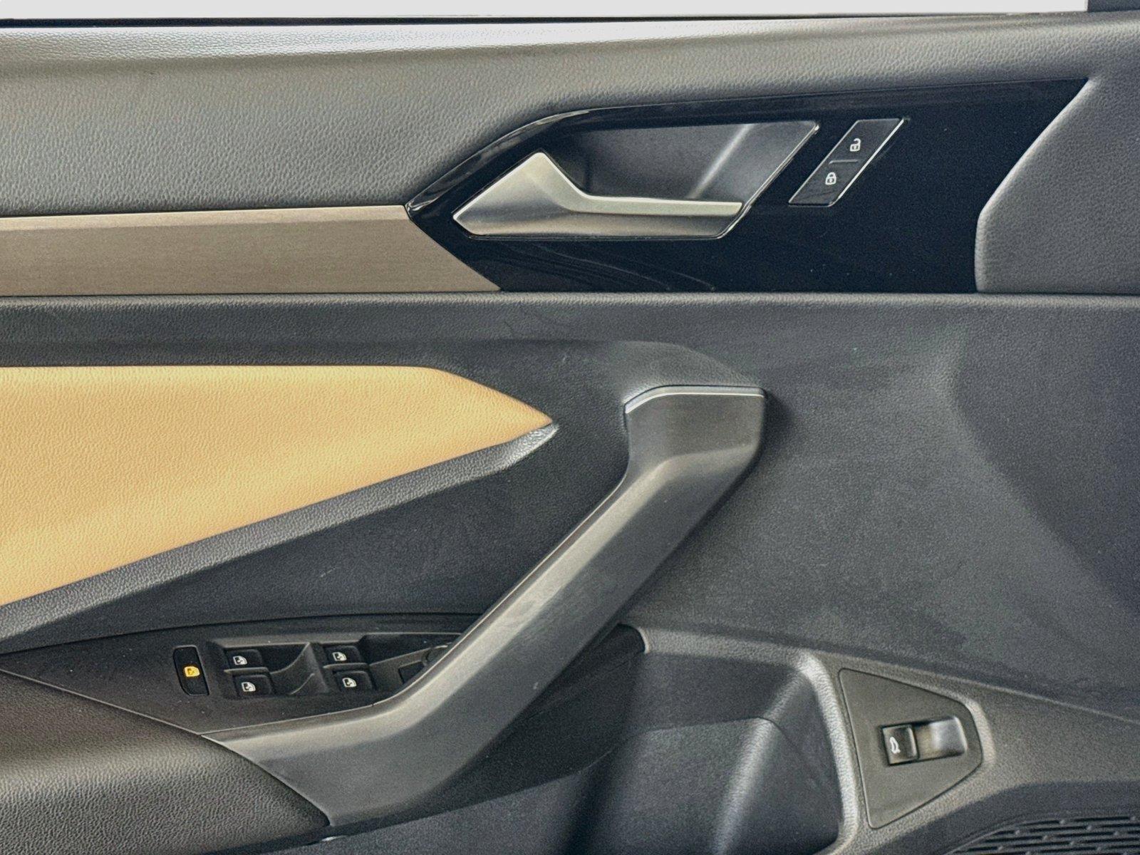 2019 Volkswagen Jetta SEL Premium