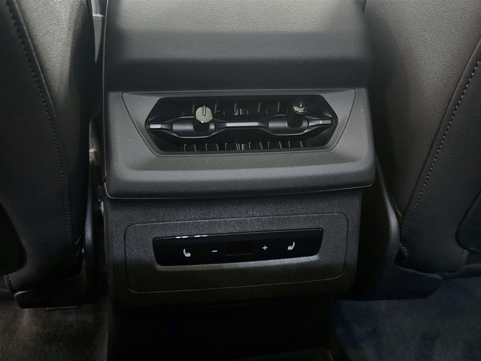 2025 Audi A6 e-tron Premium Plus