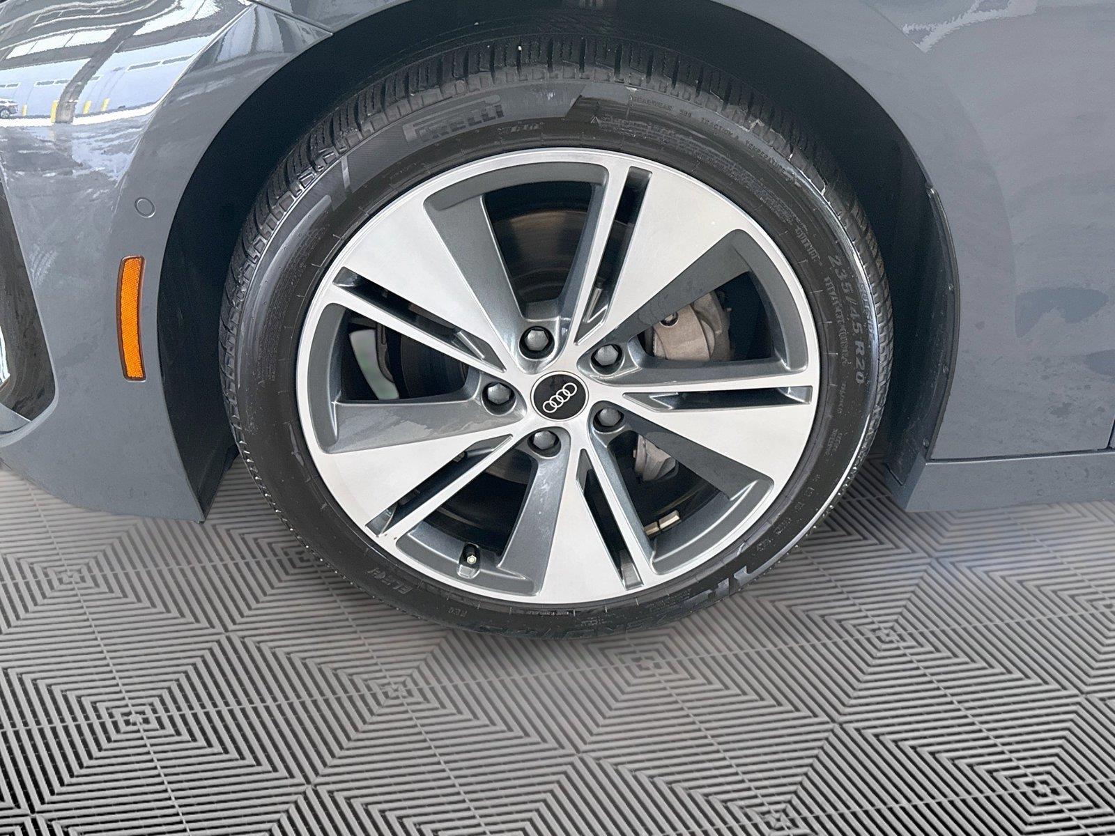 2025 Audi A6 e-tron Premium Plus