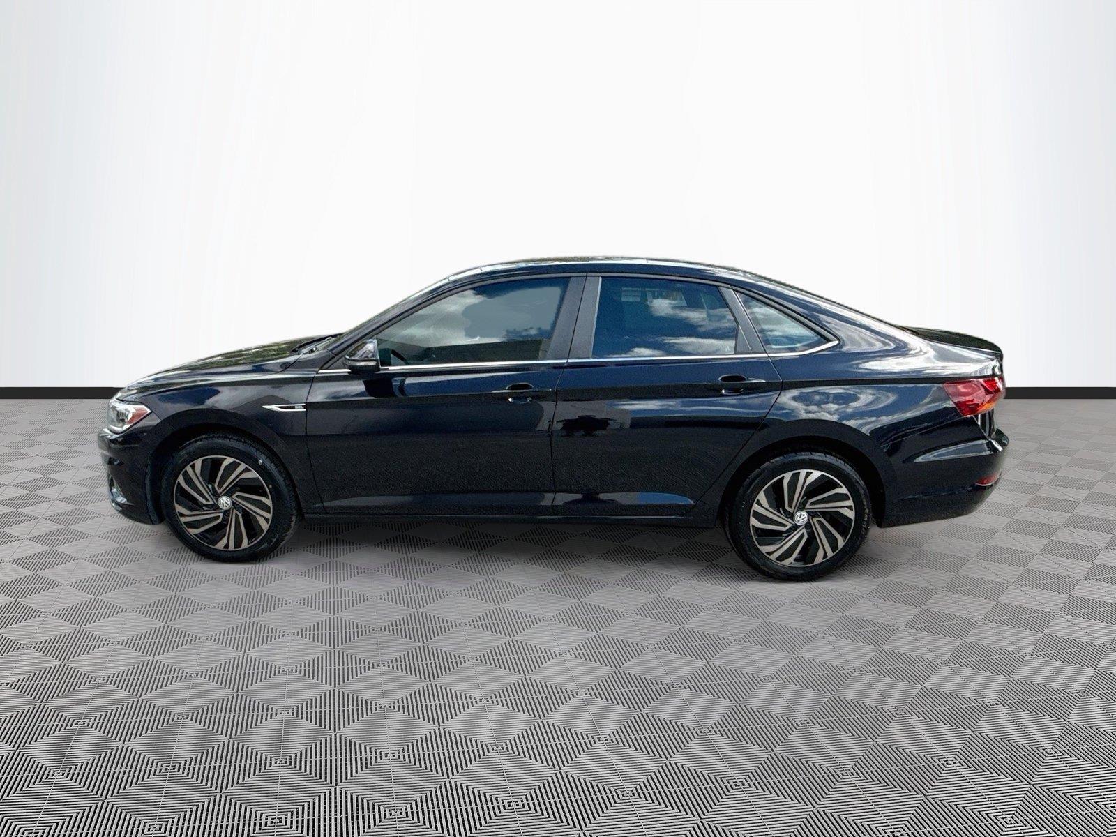 2019 Volkswagen Jetta SEL Premium