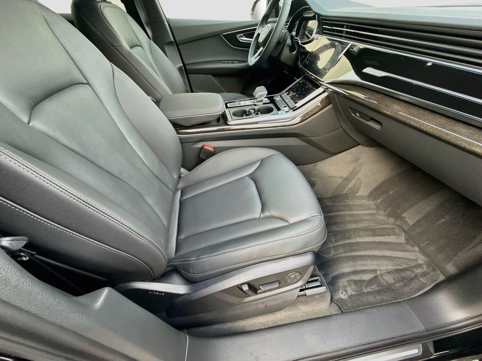 2026 Audi Q7 Premium