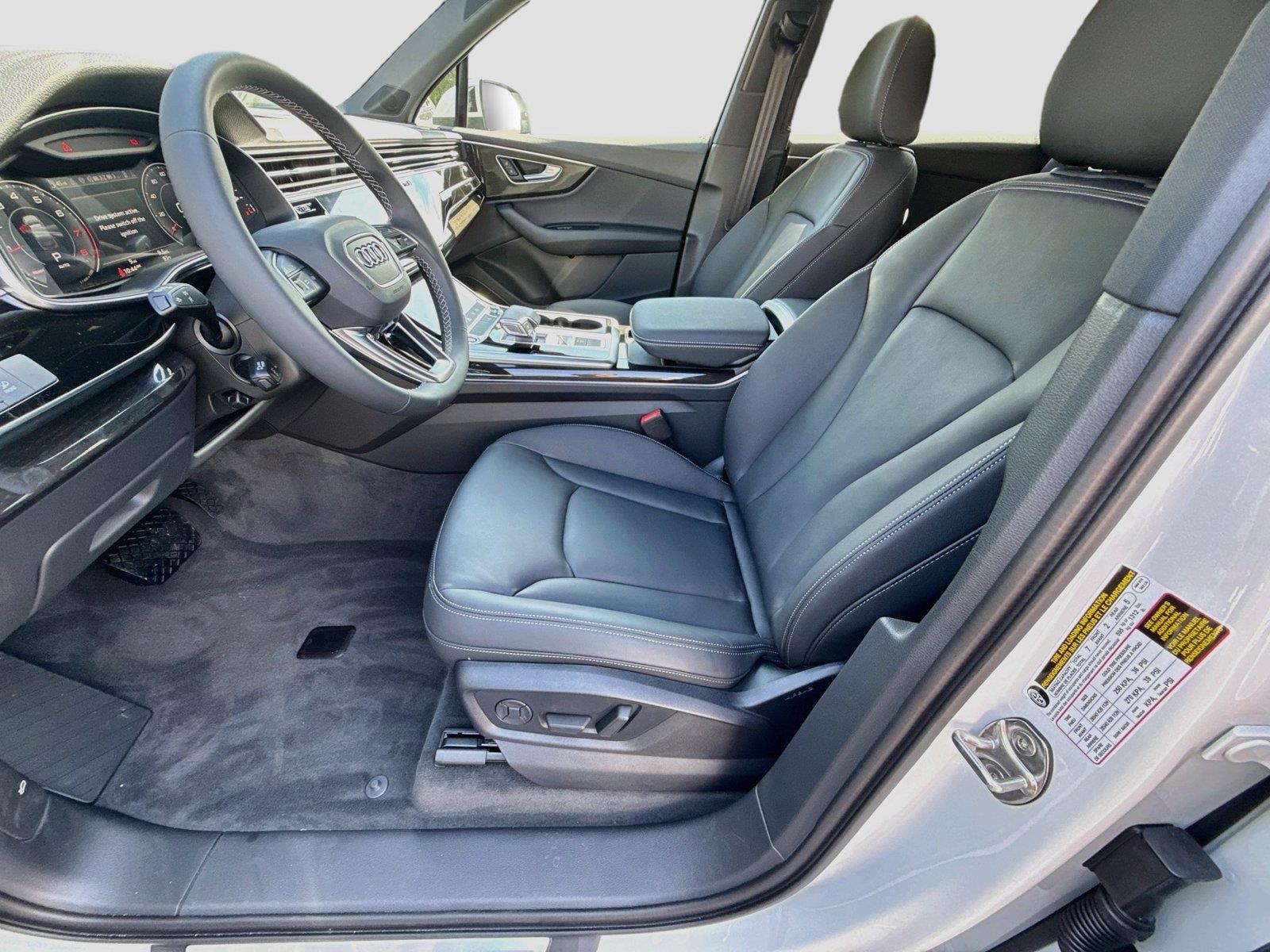 2026 Audi Q7 Premium