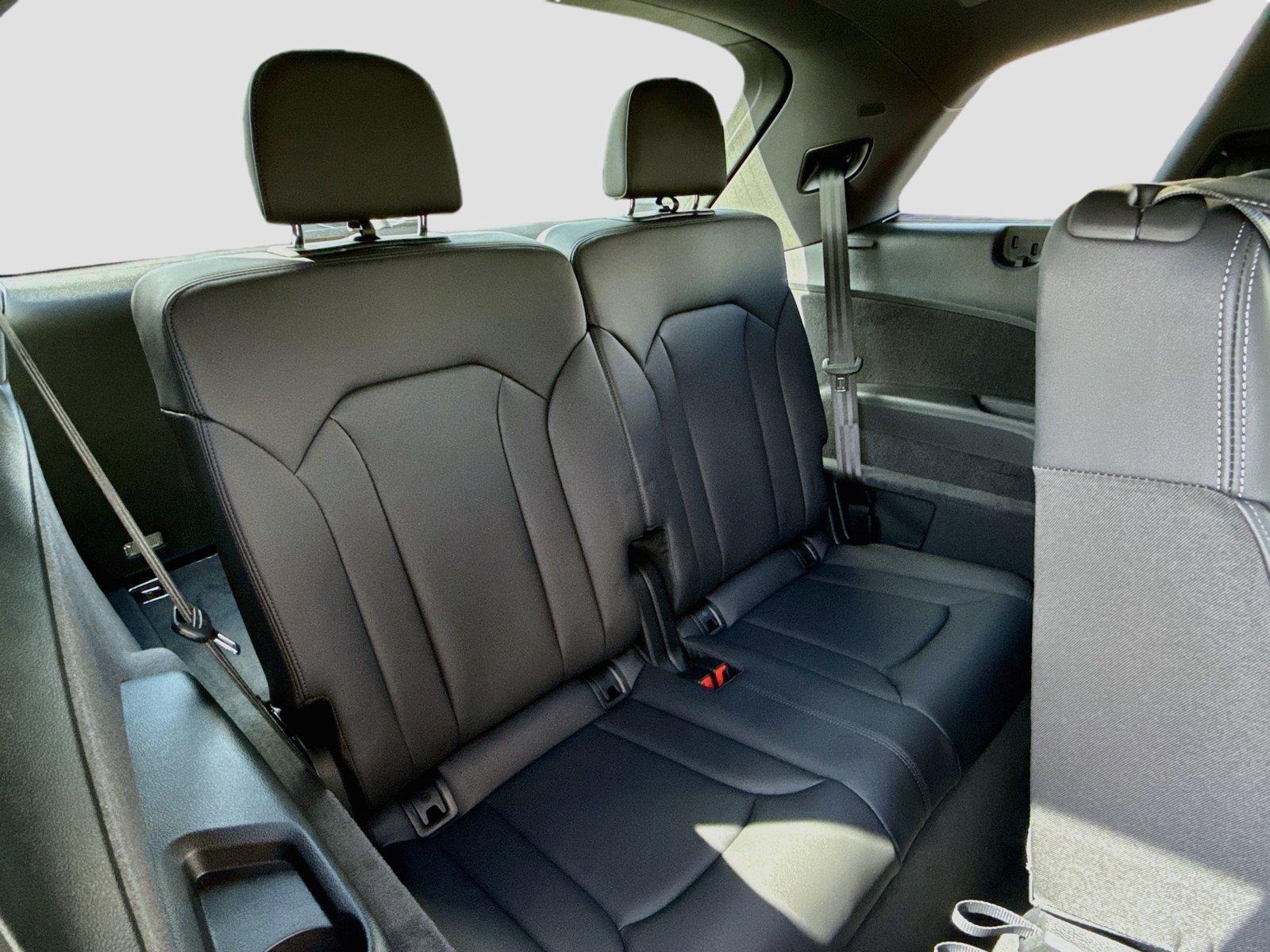 2026 Audi Q7 Premium