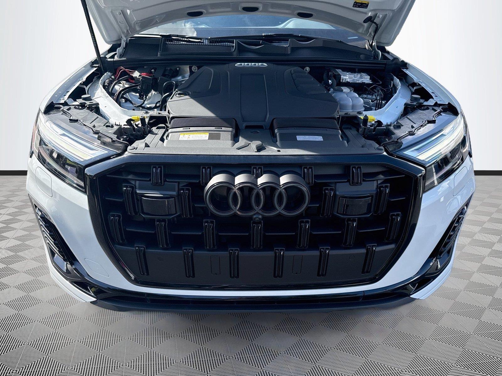 2026 Audi Q7 Premium