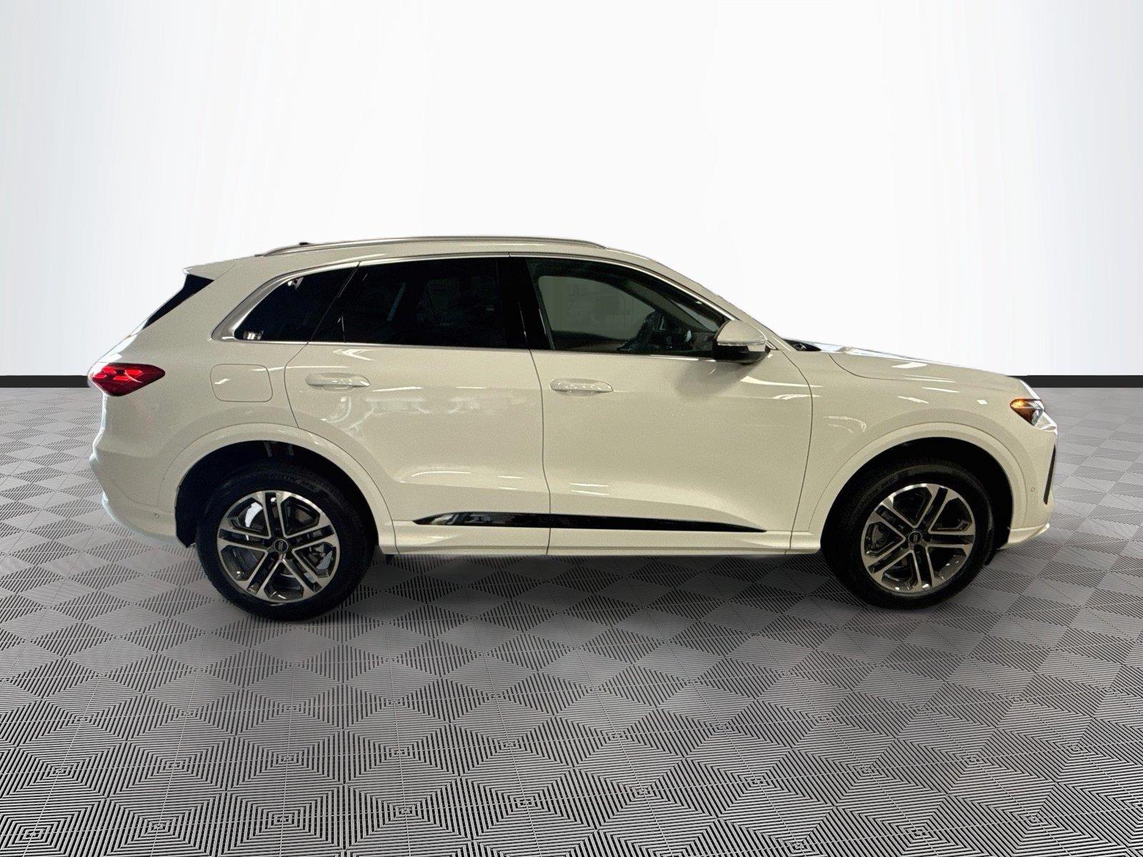 2026 Audi Q5 Premium