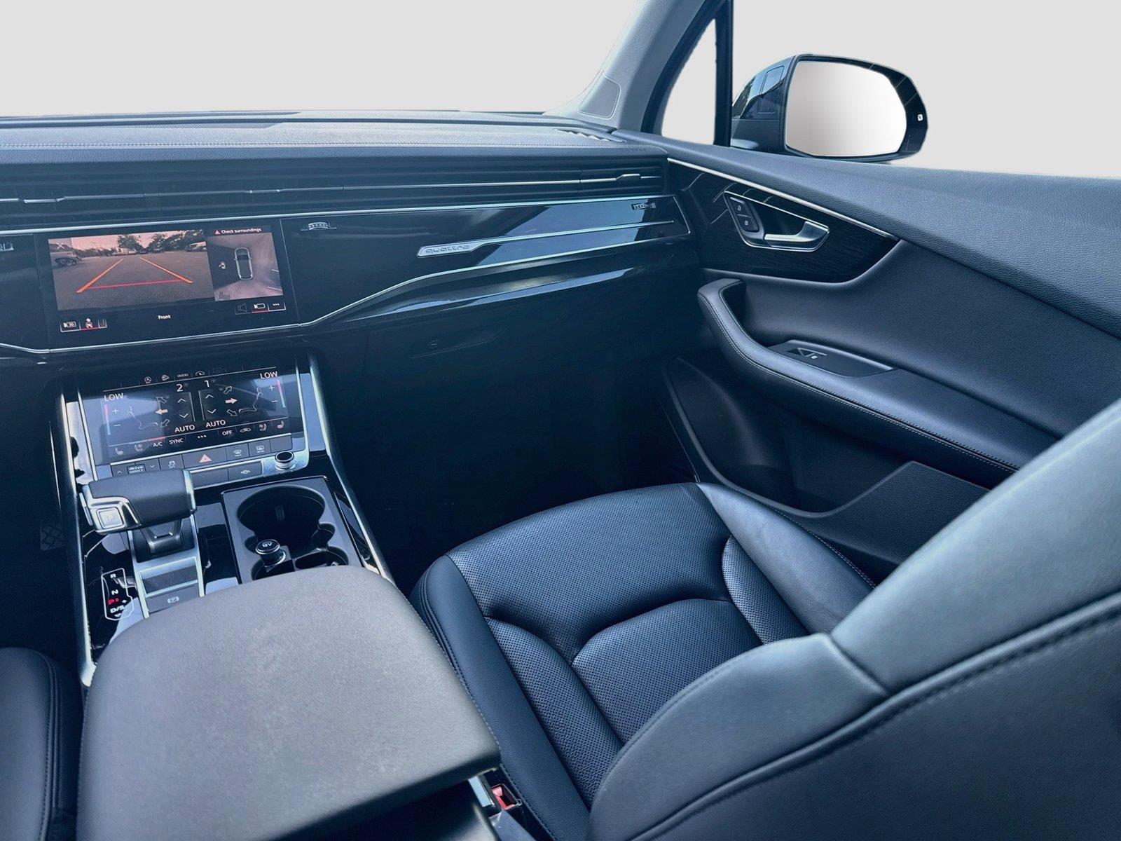 2023 Audi Q7 Premium Plus