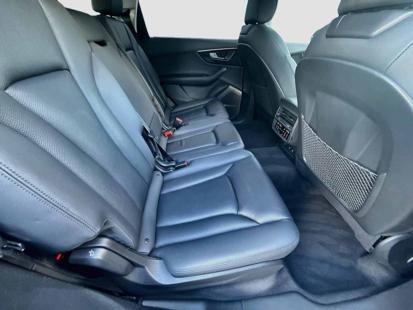 2023 Audi Q7 Premium Plus