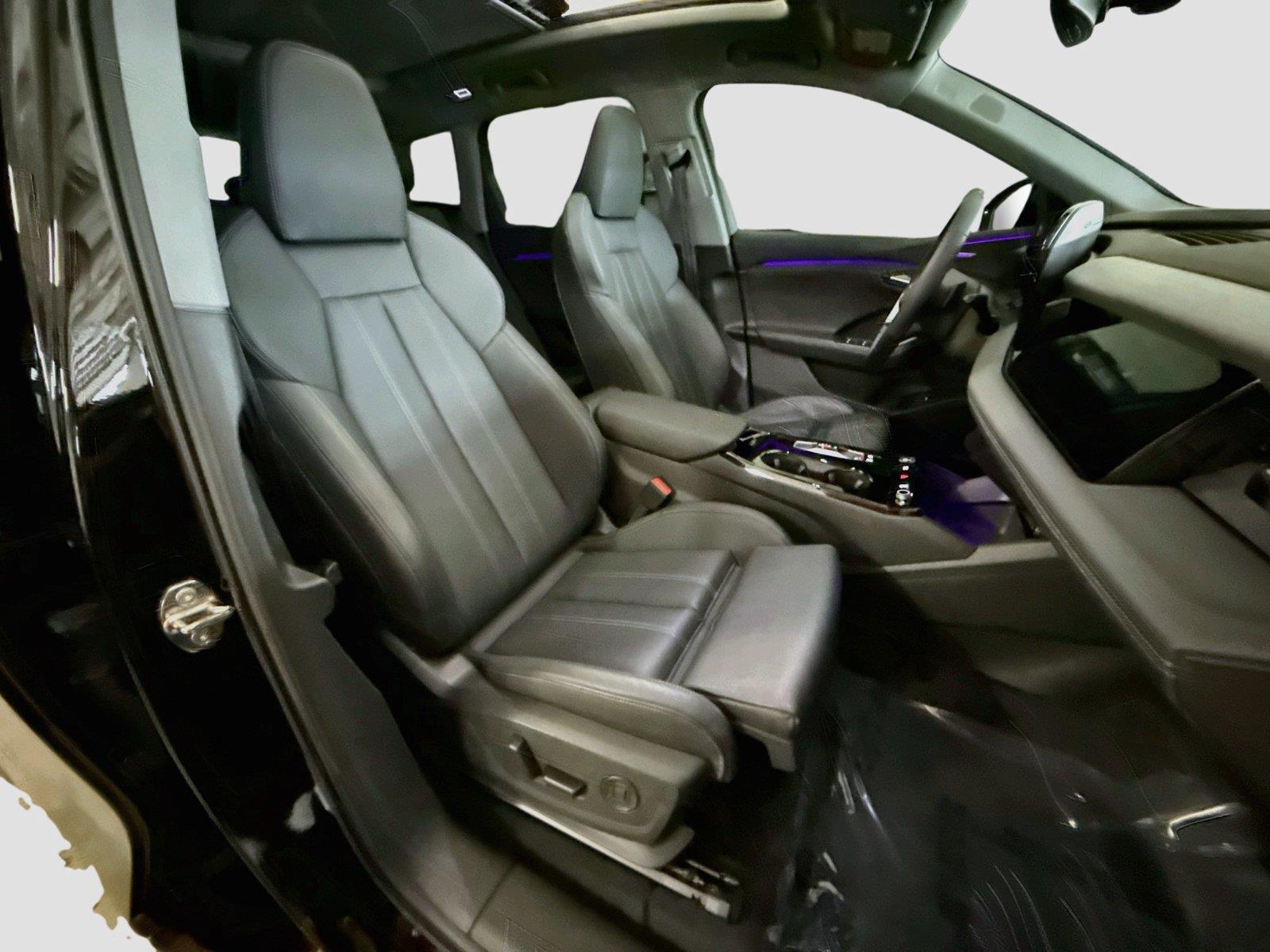 2025 Audi Q6 e-tron Premium Plus