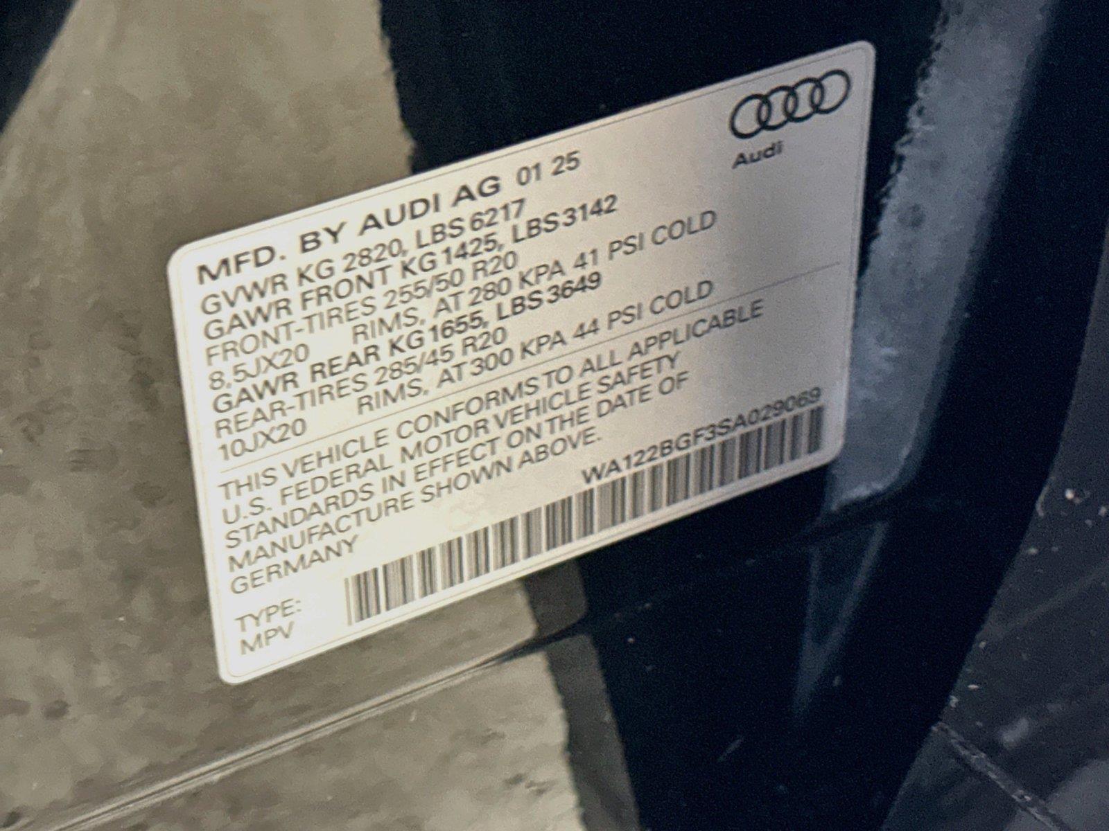 2025 Audi Q6 e-tron Premium Plus
