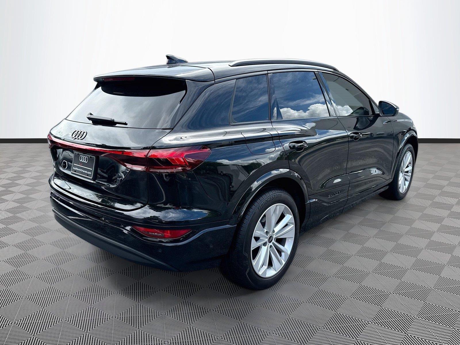 2025 Audi Q6 e-tron Premium Plus