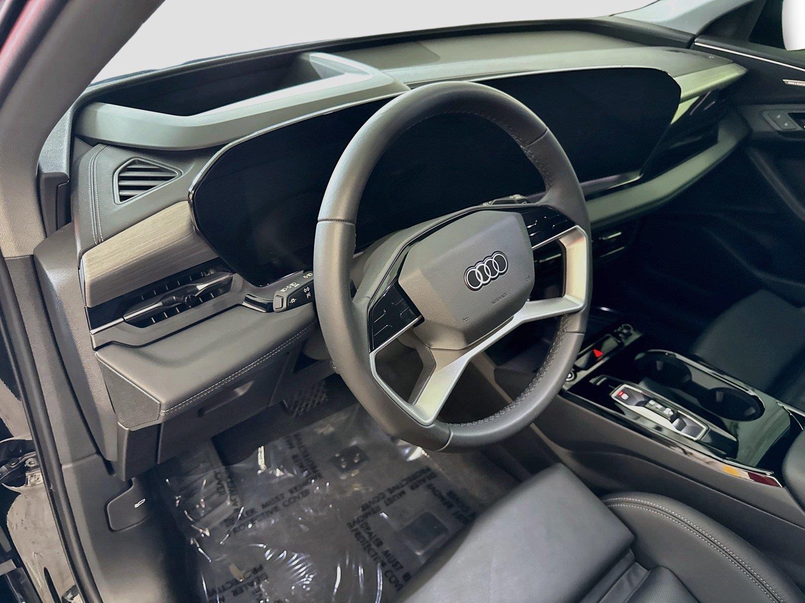 2025 Audi Q6 e-tron Premium Plus