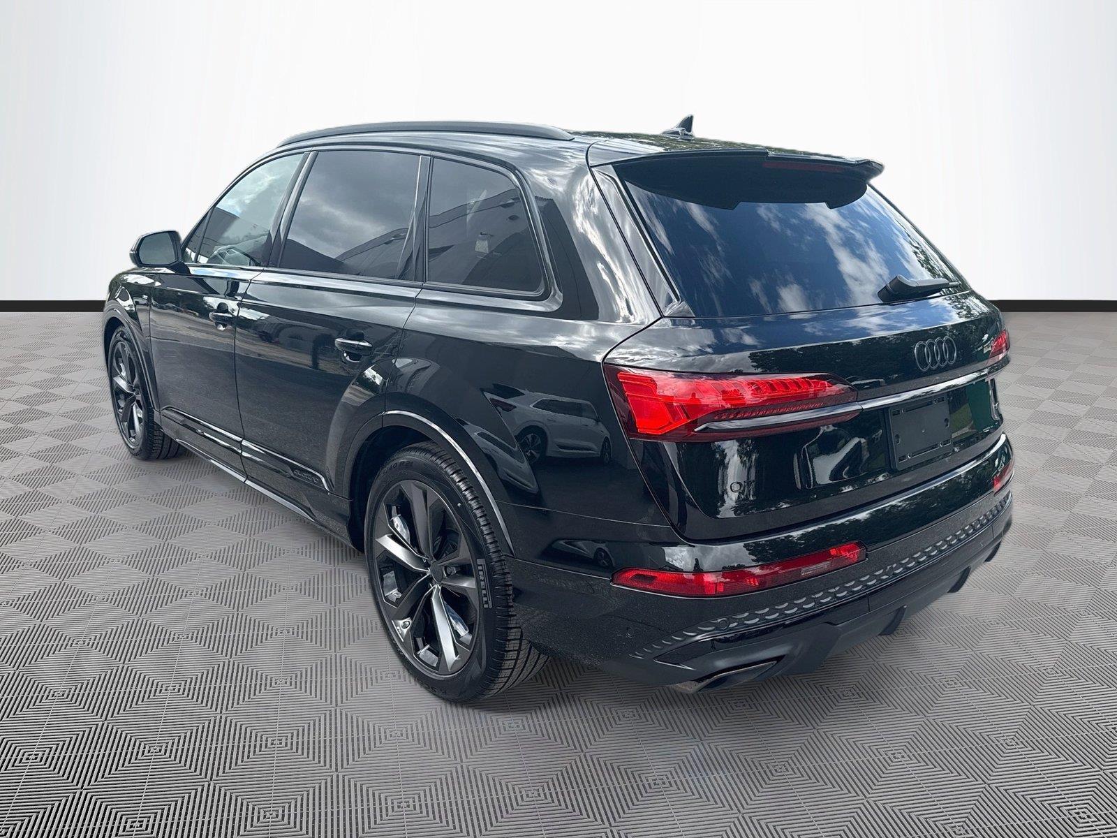 2026 Audi Q7 S line Premium Plus
