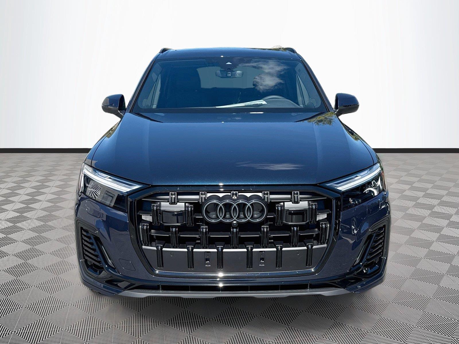 2026 Audi Q7 Premium Plus