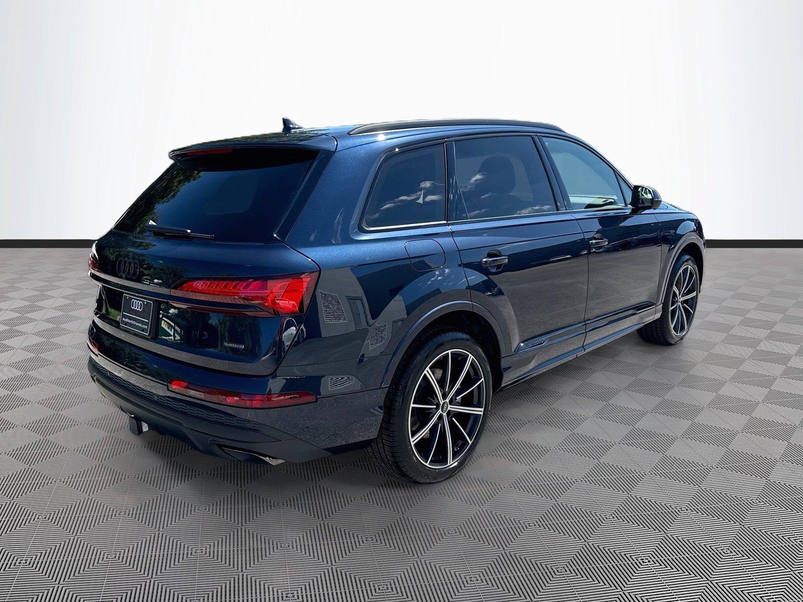 2026 Audi Q7 Premium Plus