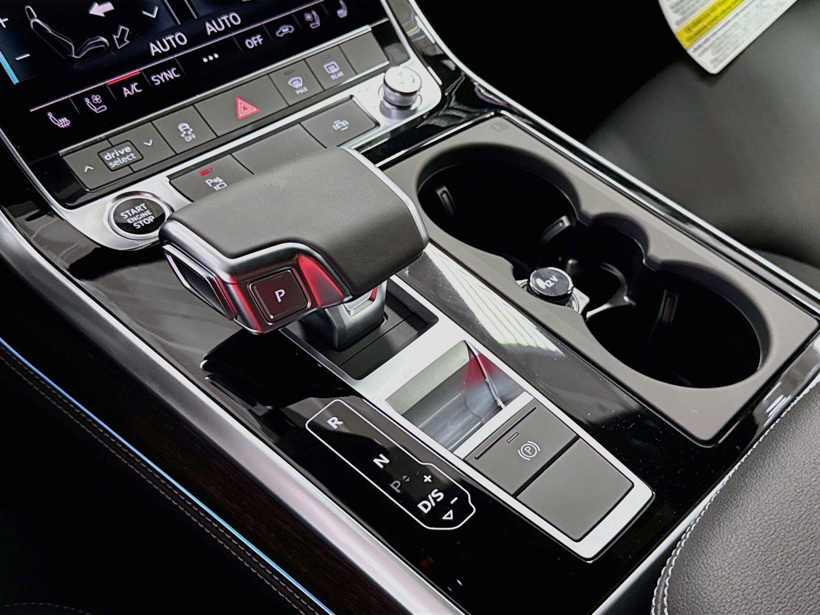 2026 Audi Q7 Premium Plus