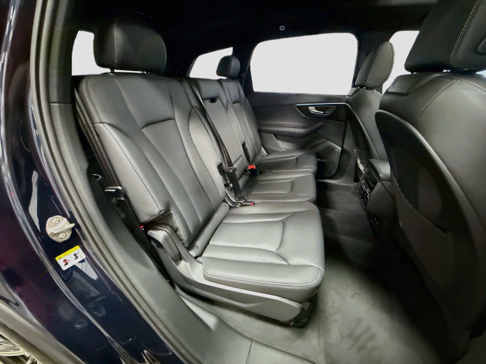 2026 Audi Q7 Premium Plus