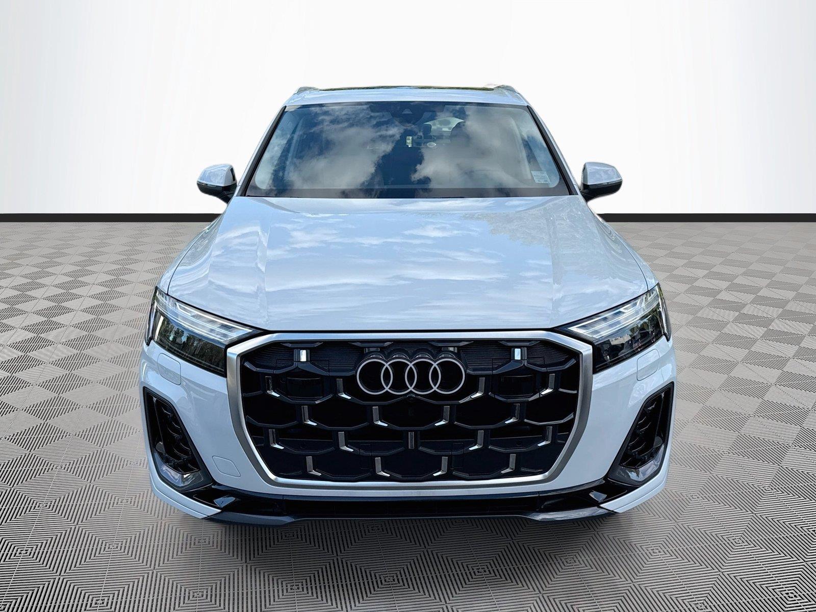 2026 Audi Q7 S line Premium Plus