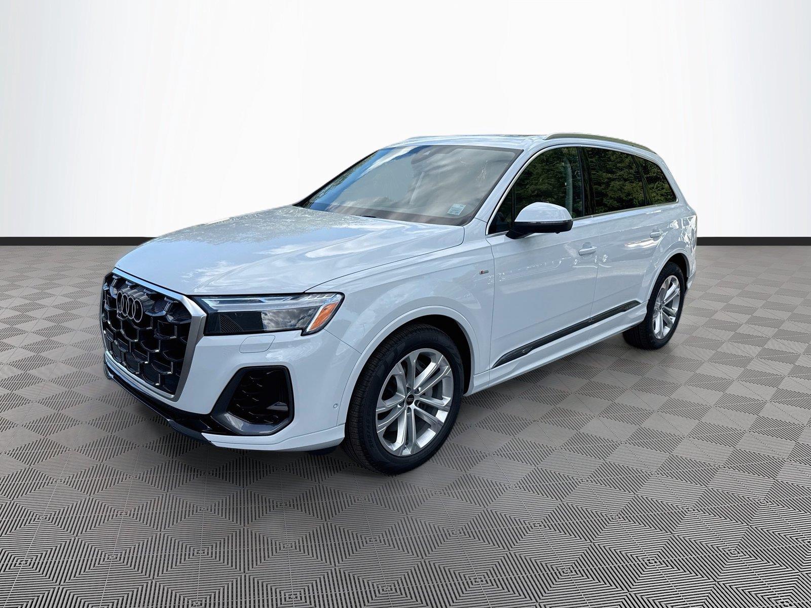 2026 Audi Q7 S line Premium Plus