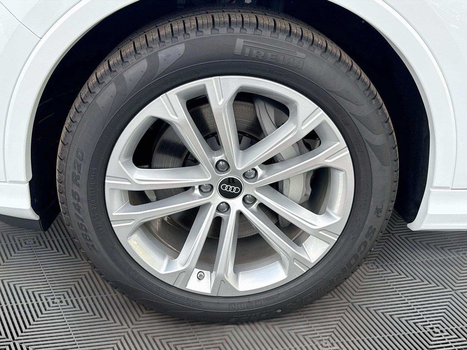 2026 Audi Q7 S line Premium Plus