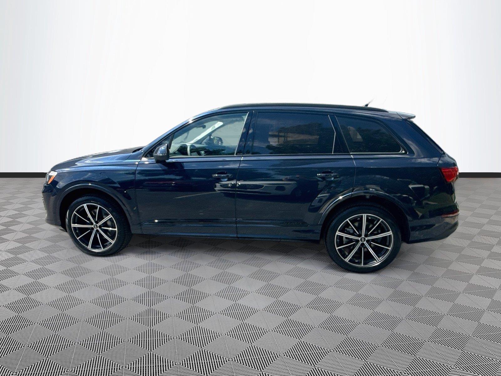 2026 Audi Q7 Premium Plus