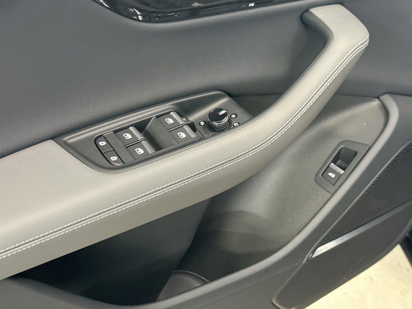 2026 Audi Q7 Premium Plus