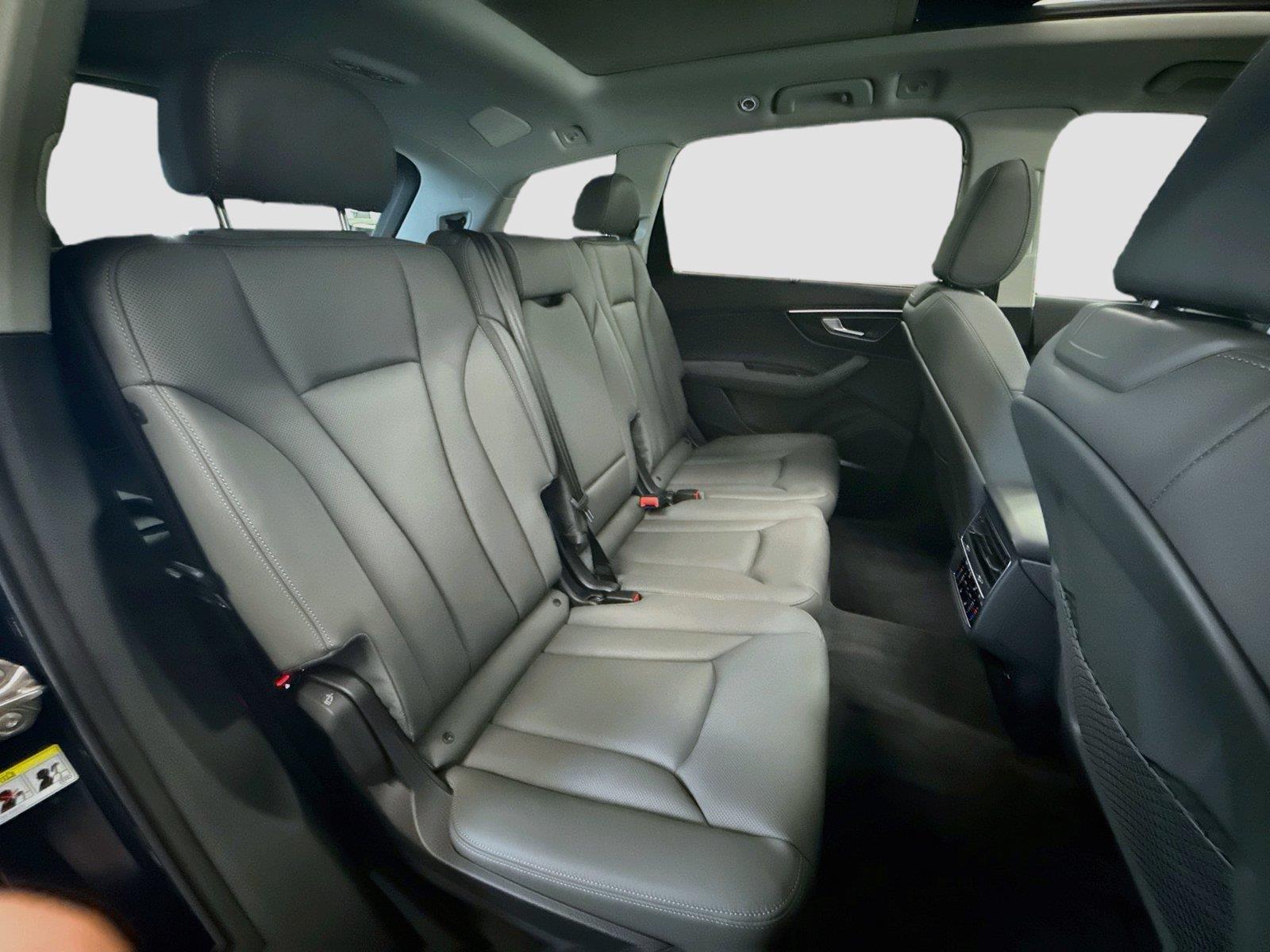 2026 Audi Q7 Premium Plus