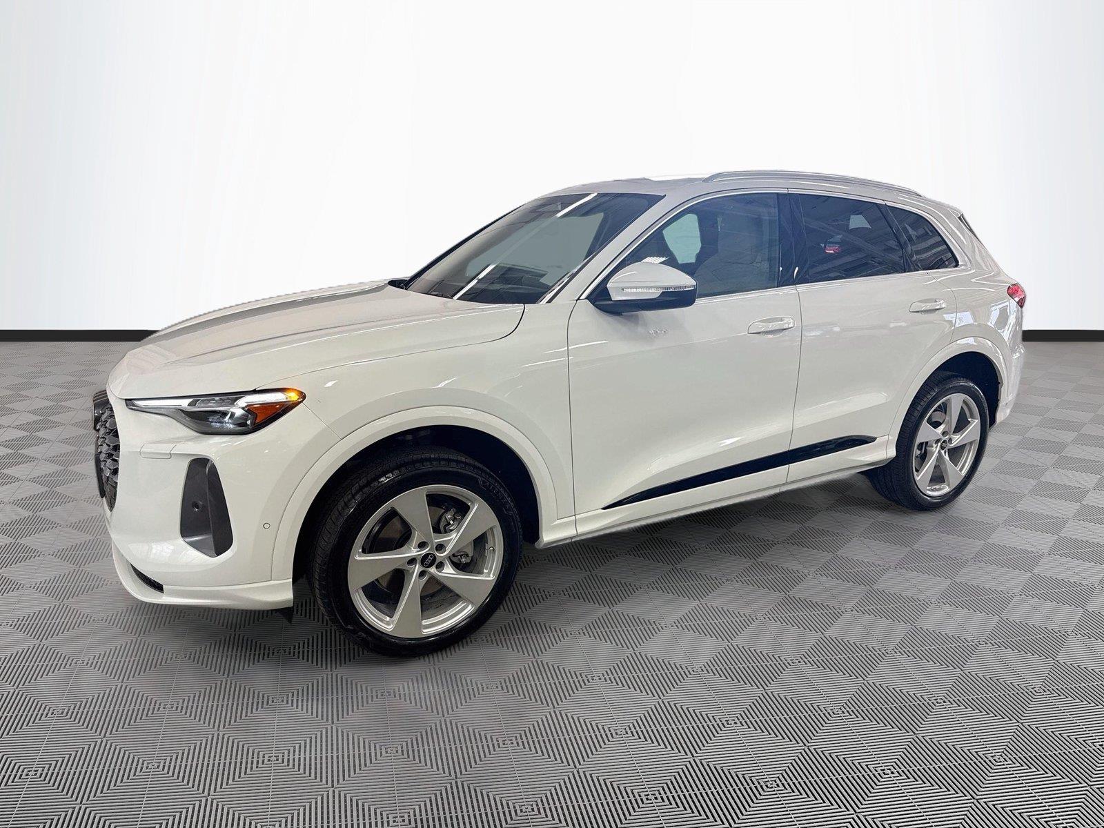 2026 Audi Q5 Premium Plus
