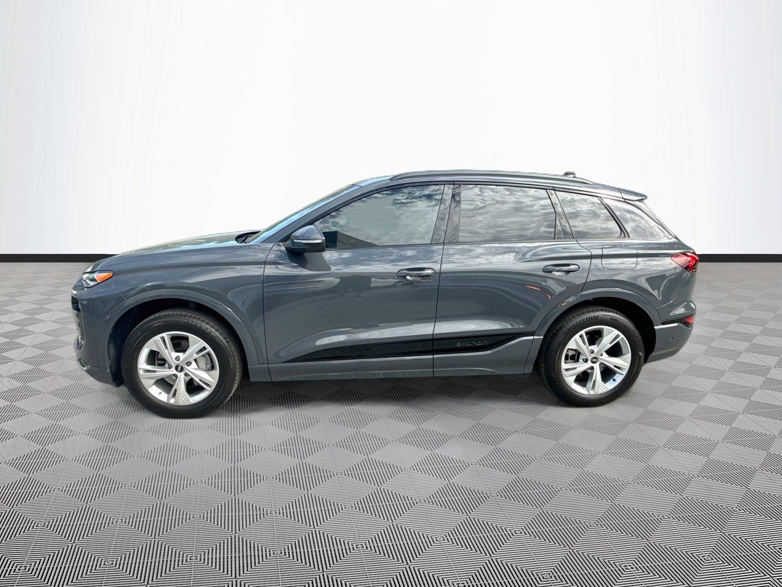 2025 Audi Q6 e-tron Premium