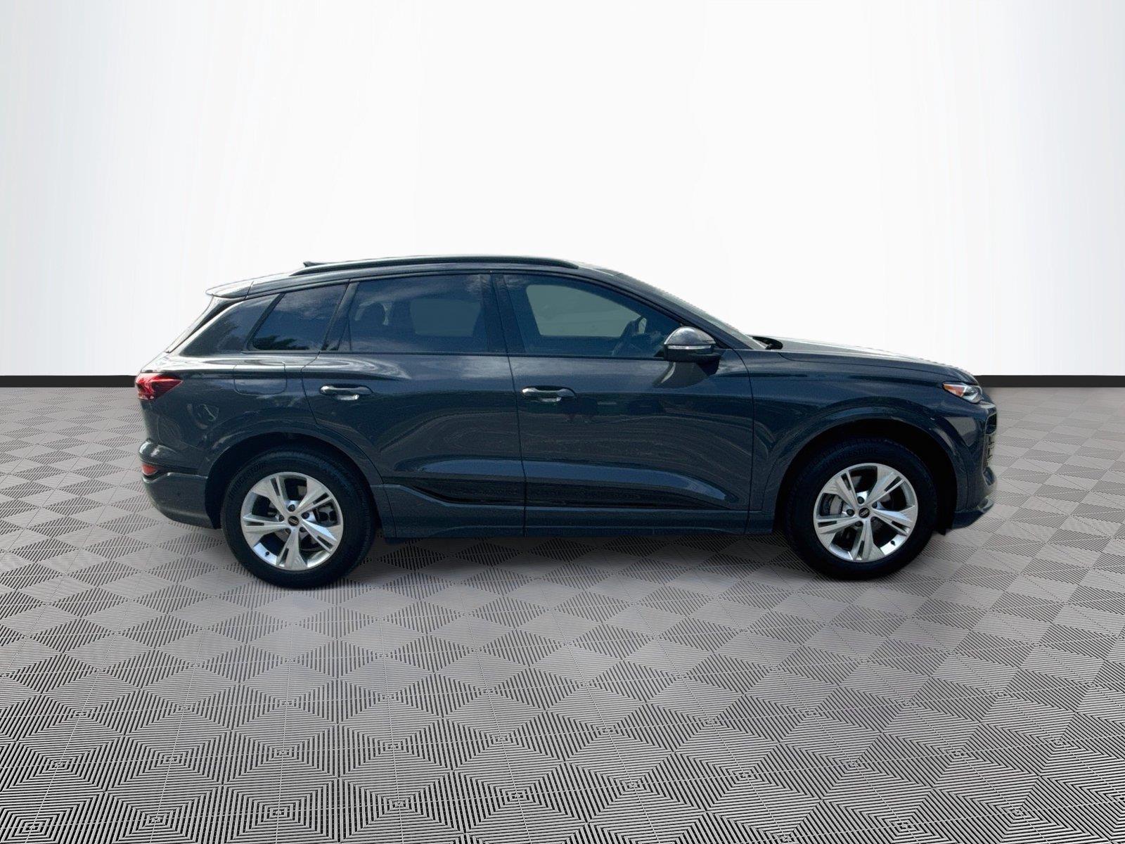 2025 Audi Q6 e-tron Premium