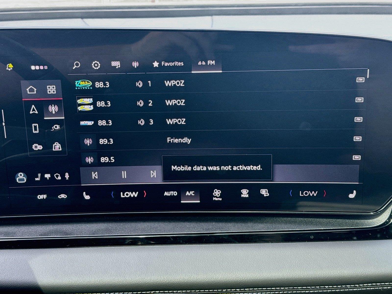 2025 Audi Q6 e-tron Premium