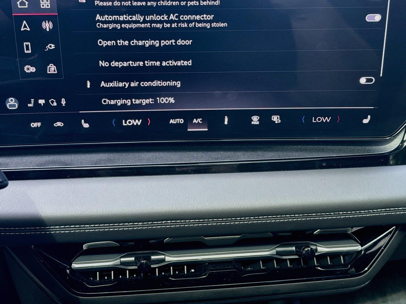 2025 Audi Q6 e-tron Premium